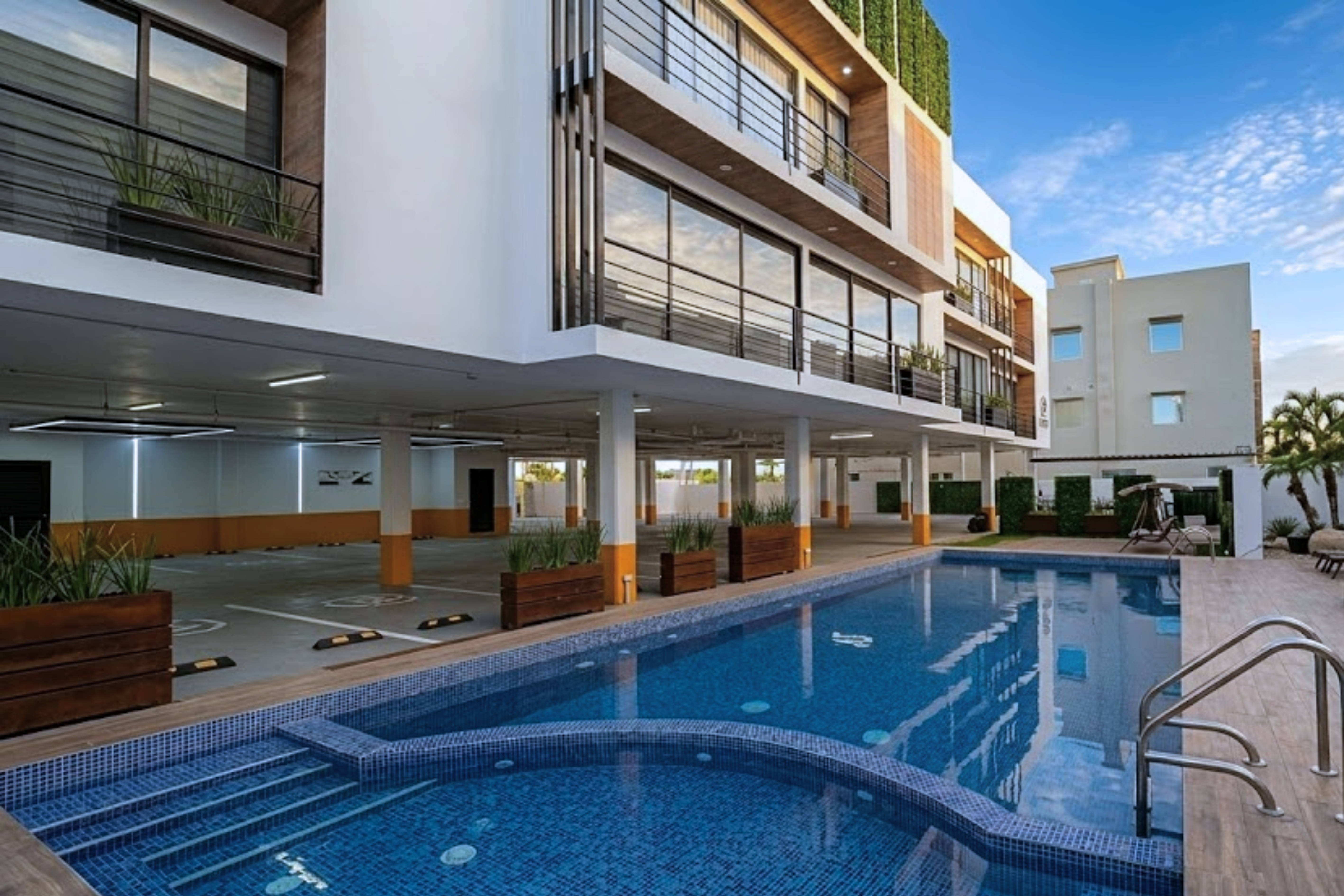 El Encanto Marina